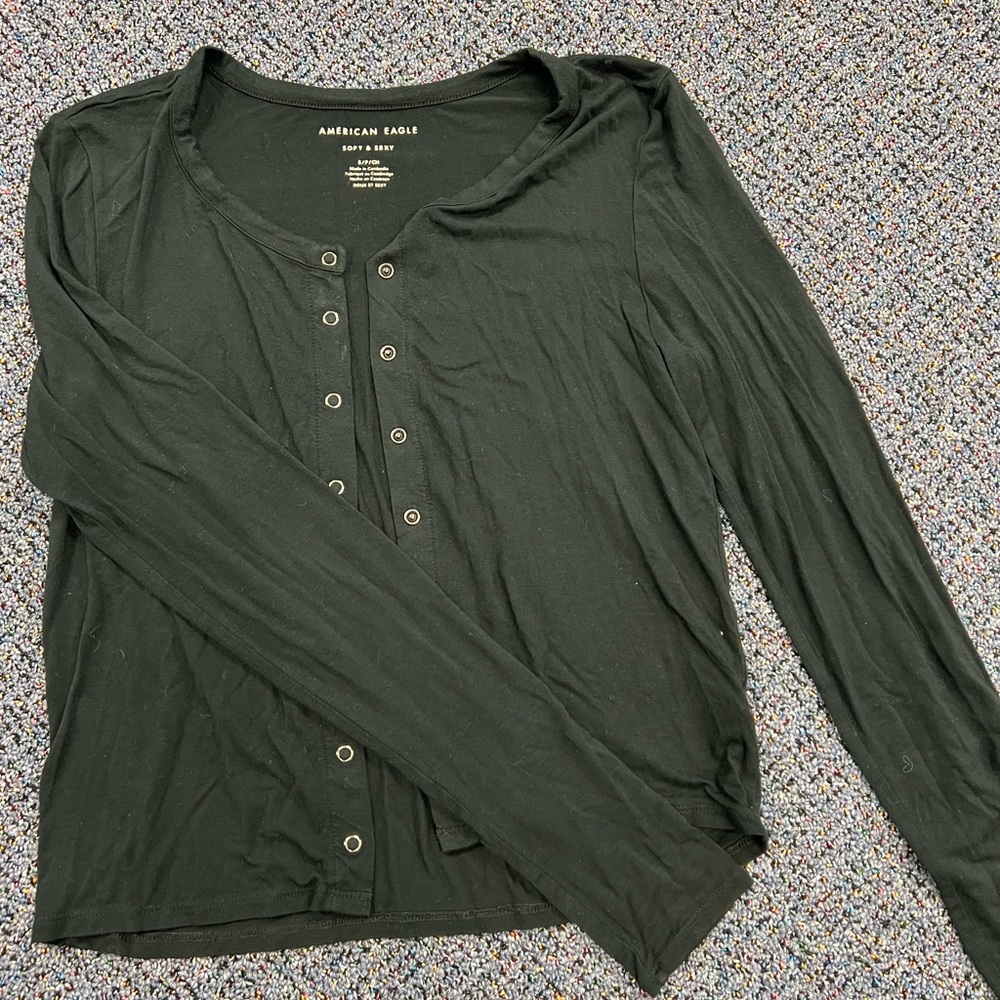 Long sleeve button up